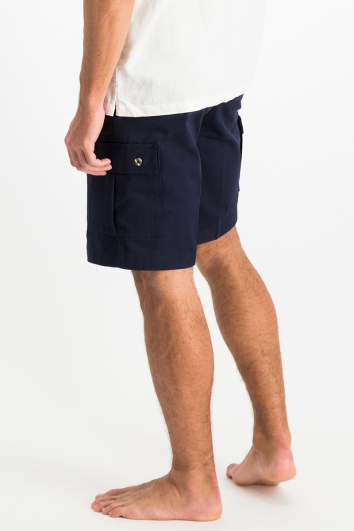 Bermuda Gabardina USA Bolsas Tipo Cargo 65% Pol. 35% Alg.