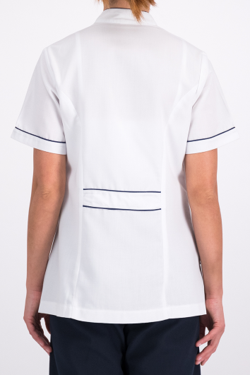 Bata de camarista con cierre