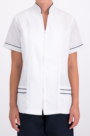 Bata de camarista con cierre