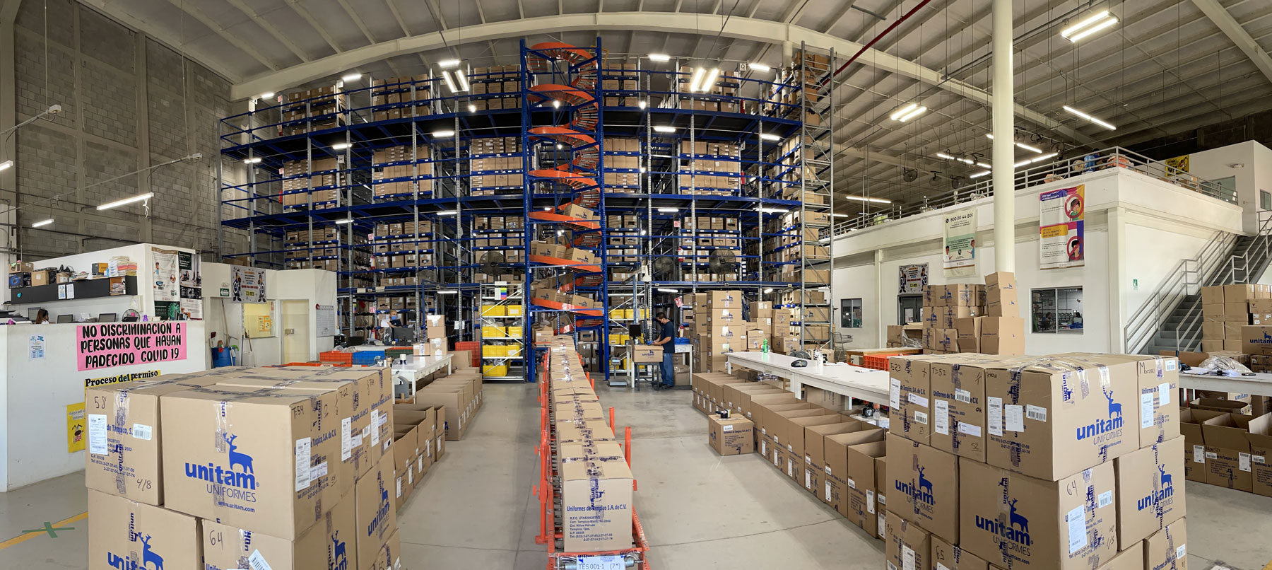 Tiendas de Uniformes, Fabrica, Almacen, las mejores en Mexico Unitam Uniformes, compra uniformes empresariales, industriales, medicos, quirurgicos, para chef, hombre y mujer al mejor precio.