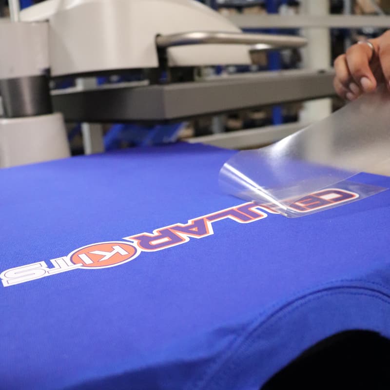 Impresion de Uniformes en Vinil Textil a precio inigualable en Unitam Uniformes, somos fabricantes, entregas en tiempos competitivos